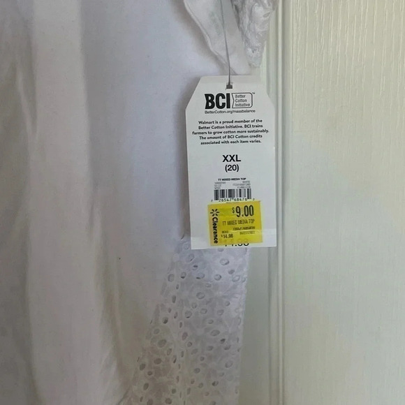 *NWT* Women's Time and Tru Short Sleeve Top Sz. XXL - Picture 2 of 4